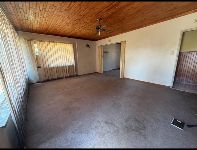 4 BEDROOM HOUSE FOR SALE IN VANDERBIJLPARK CE 2